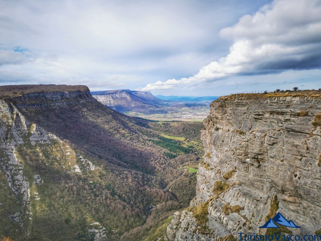 ruta al salto del nervion desde untza